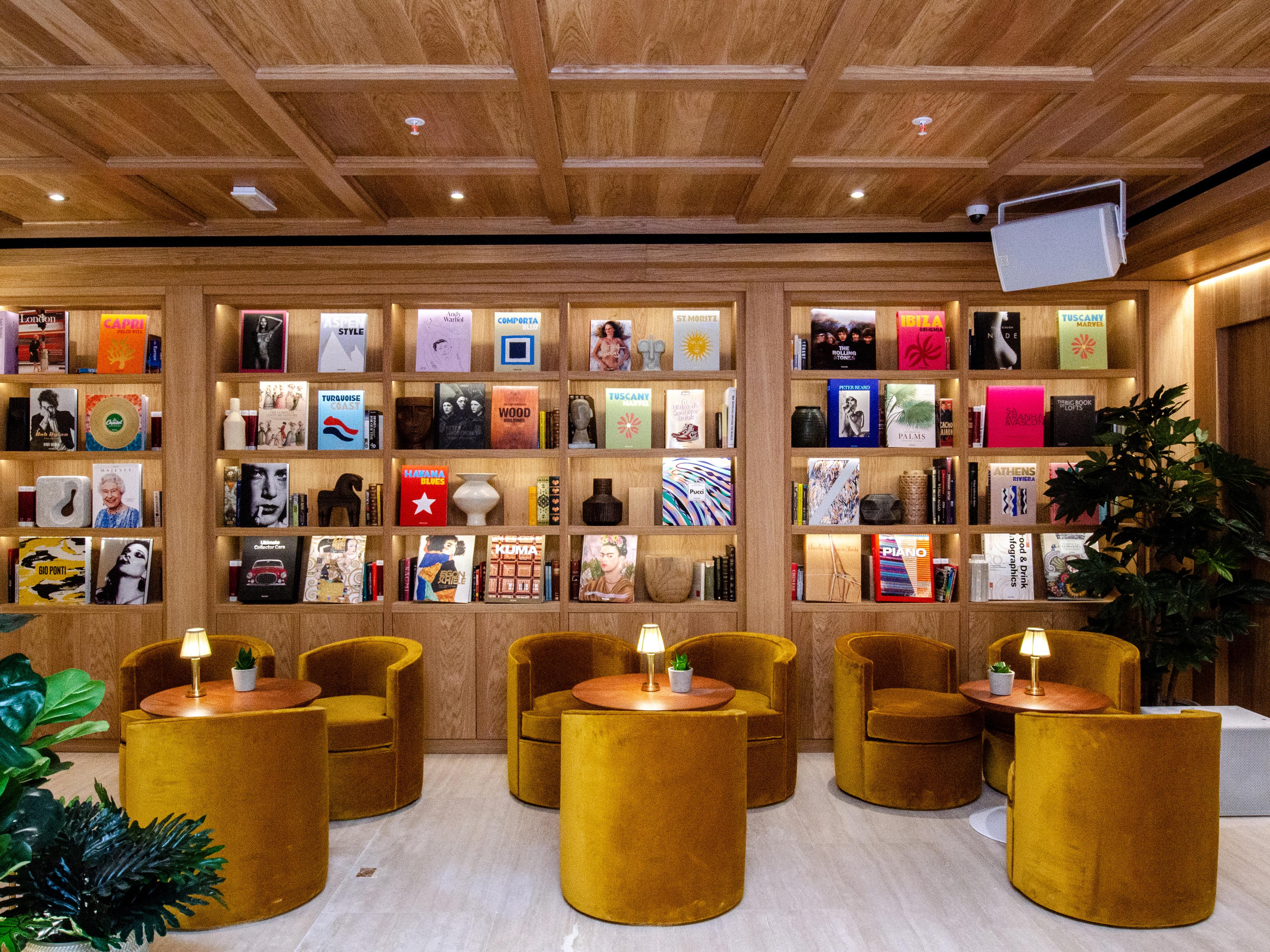 Browns Avenue Hotel Lisboa Kültér fotó Library